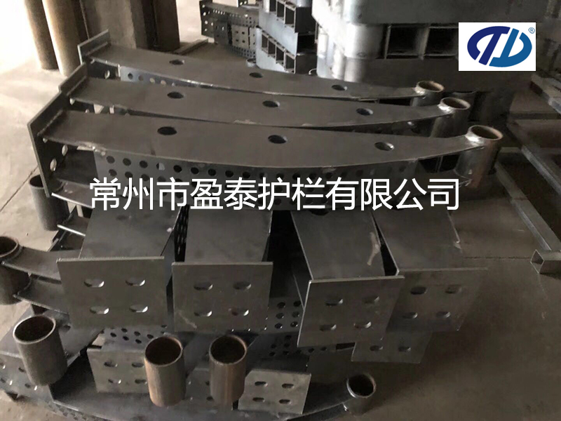 橋梁護欄